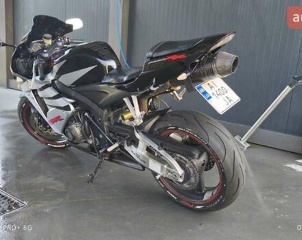 Черный Хонда CBR 600RR, объемом двигателя 0.6 л и пробегом 49 тыс. км за 5850 $, фото 4 на Automoto.ua