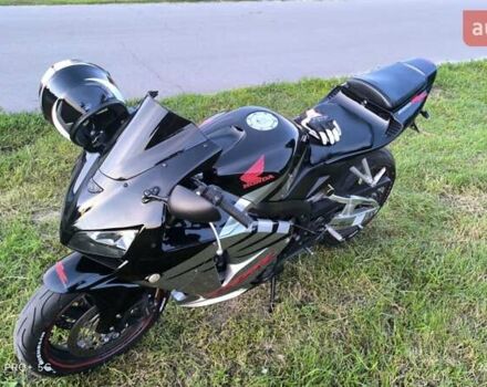 Черный Хонда CBR 600RR, объемом двигателя 0.6 л и пробегом 49 тыс. км за 5850 $, фото 39 на Automoto.ua