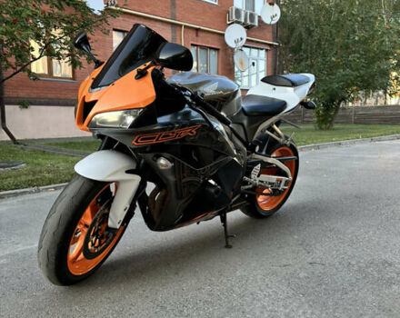 Чорний Хонда CBR 600RR, об'ємом двигуна 0.6 л та пробігом 23 тис. км за 8600 $, фото 7 на Automoto.ua