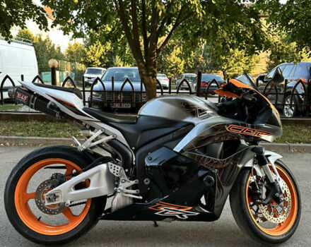 Чорний Хонда CBR 600RR, об'ємом двигуна 0.6 л та пробігом 23 тис. км за 8600 $, фото 2 на Automoto.ua
