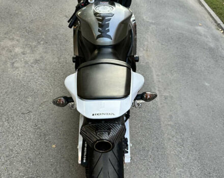 Чорний Хонда CBR 600RR, об'ємом двигуна 0.6 л та пробігом 23 тис. км за 8600 $, фото 11 на Automoto.ua