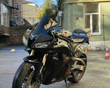 Черный Хонда CBR 600RR, объемом двигателя 0.6 л и пробегом 34 тыс. км за 7500 $, фото 1 на Automoto.ua