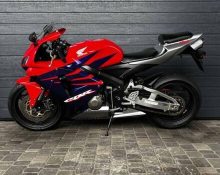 Красный Хонда CBR 600RR, объемом двигателя 0.6 л и пробегом 31 тыс. км за 6700 $, фото 5 на Automoto.ua