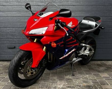 Красный Хонда CBR 600RR, объемом двигателя 0.6 л и пробегом 31 тыс. км за 6700 $, фото 2 на Automoto.ua