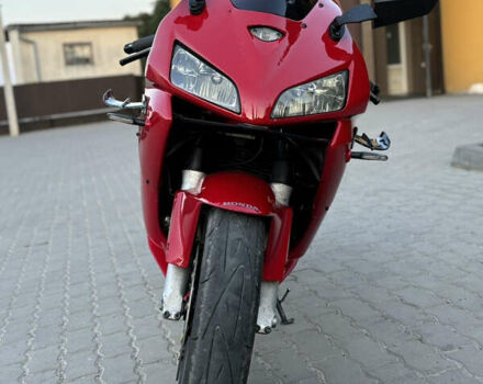 Красный Хонда CBR 600RR, объемом двигателя 0.6 л и пробегом 28 тыс. км за 5200 $, фото 4 на Automoto.ua