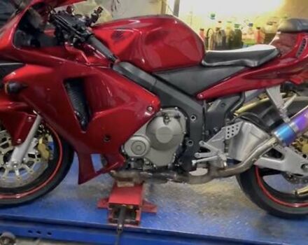 Червоний Хонда CBR 600RR, об'ємом двигуна 0.6 л та пробігом 31 тис. км за 6500 $, фото 9 на Automoto.ua