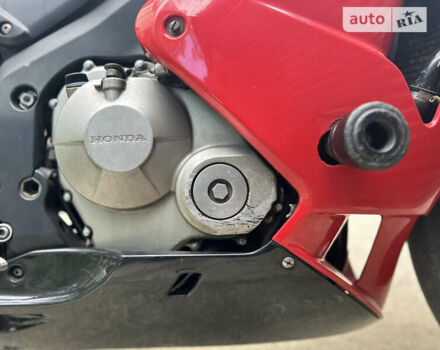Красный Хонда CBR 600RR, объемом двигателя 0.6 л и пробегом 52 тыс. км за 3900 $, фото 13 на Automoto.ua