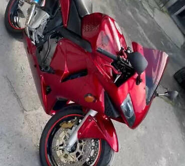 Красный Хонда CBR 600RR, объемом двигателя 0.6 л и пробегом 31 тыс. км за 6000 $, фото 1 на Automoto.ua
