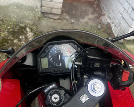 Хонда CBR 600RR, об'ємом двигуна 0 л та пробігом 33 тис. км за 6200 $, фото 19 на Automoto.ua