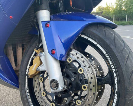 Хонда CBR 600RR, объемом двигателя 0.6 л и пробегом 28 тыс. км за 5900 $, фото 3 на Automoto.ua