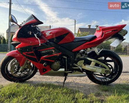 Хонда CBR 600RR, об'ємом двигуна 0.6 л та пробігом 40 тис. км за 5800 $, фото 2 на Automoto.ua