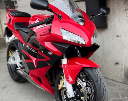 Хонда CBR 600RR, об'ємом двигуна 0 л та пробігом 33 тис. км за 6200 $, фото 4 на Automoto.ua