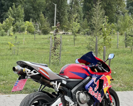 Хонда CBR 600RR, объемом двигателя 0.6 л и пробегом 25 тыс. км за 6446 $, фото 8 на Automoto.ua