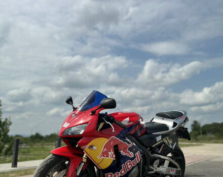 Хонда CBR 600RR, объемом двигателя 0.6 л и пробегом 25 тыс. км за 6446 $, фото 2 на Automoto.ua