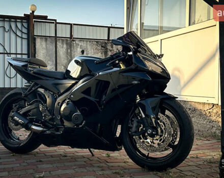 Хонда CBR 600RR, объемом двигателя 0 л и пробегом 14 тыс. км за 9500 $, фото 3 на Automoto.ua