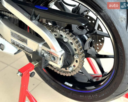 Хонда CBR 600RR, объемом двигателя 0.6 л и пробегом 5 тыс. км за 11500 $, фото 32 на Automoto.ua