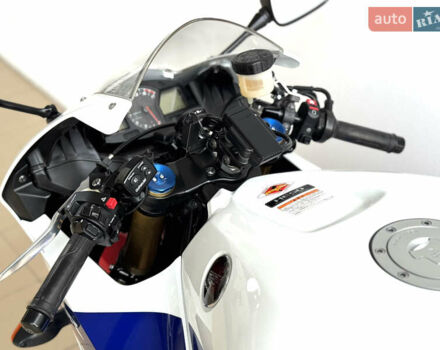 Хонда CBR 600RR, объемом двигателя 0.6 л и пробегом 5 тыс. км за 11500 $, фото 21 на Automoto.ua