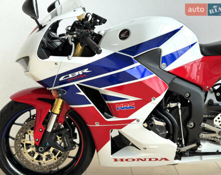 Хонда CBR 600RR, объемом двигателя 0.6 л и пробегом 5 тыс. км за 11500 $, фото 18 на Automoto.ua