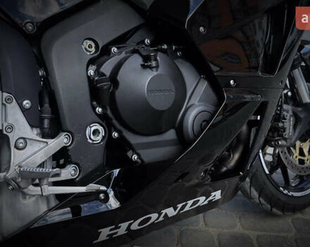 Хонда CBR 600RR, объемом двигателя 0.6 л и пробегом 16 тыс. км за 9800 $, фото 3 на Automoto.ua