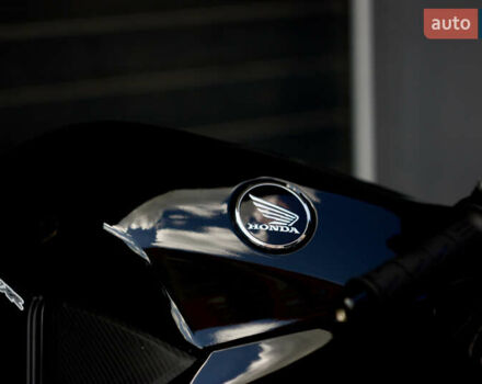 Хонда CBR 600RR, объемом двигателя 0.6 л и пробегом 16 тыс. км за 9800 $, фото 4 на Automoto.ua