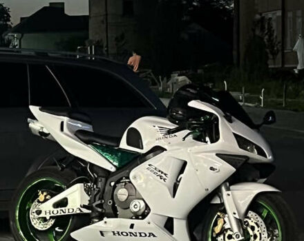 Хонда CBR 600RR, объемом двигателя 0 л и пробегом 60 тыс. км за 2699 $, фото 1 на Automoto.ua