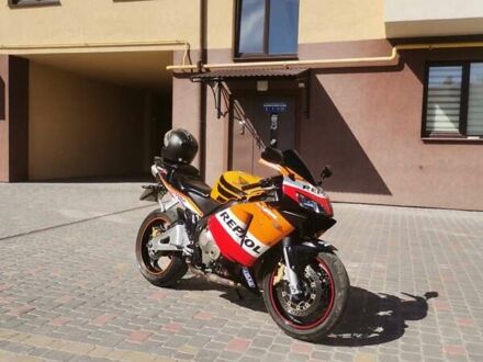 Хонда CBR 600RR 2005 в Ивано-Франковске на Automoto.ua Хонда CBR 600RR, объемом двигателя 0 л и пробегом 34 тыс. км за 2299 $, фото 1 на Automoto.ua