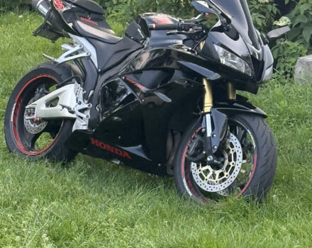 Хонда CBR 600RR, объемом двигателя 0.6 л и пробегом 30 тыс. км за 7000 $, фото 1 на Automoto.ua