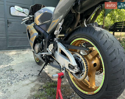 Сірий Хонда CBR 600RR, об'ємом двигуна 0.6 л та пробігом 37 тис. км за 6250 $, фото 2 на Automoto.ua