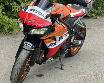 Оранжевый Хонда CBR 600RR, объемом двигателя 0.6 л и пробегом 18 тыс. км за 6250 $, фото 1 на Automoto.ua