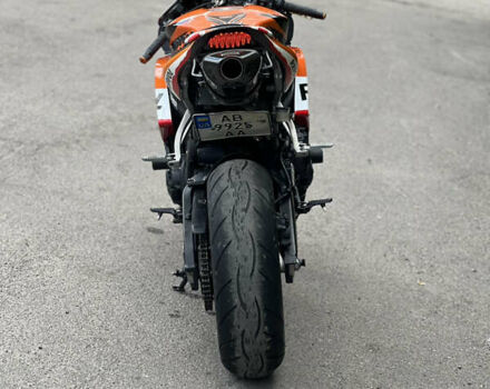 Оранжевый Хонда CBR 600RR, объемом двигателя 0.6 л и пробегом 18 тыс. км за 6250 $, фото 5 на Automoto.ua