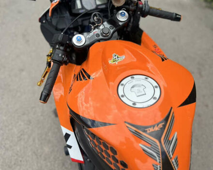 Оранжевый Хонда CBR 600RR, объемом двигателя 0.6 л и пробегом 18 тыс. км за 6250 $, фото 9 на Automoto.ua