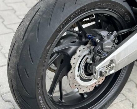 Черный Хонда CBR 650F, объемом двигателя 0.65 л и пробегом 32 тыс. км за 7799 $, фото 21 на Automoto.ua