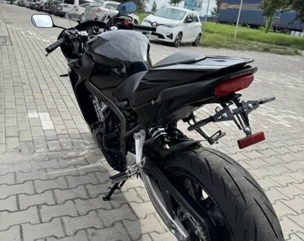 Черный Хонда CBR 650F, объемом двигателя 0.65 л и пробегом 32 тыс. км за 7799 $, фото 6 на Automoto.ua