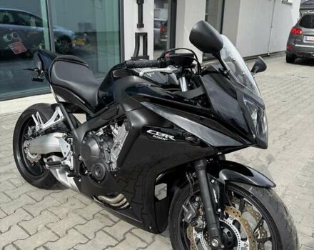 Черный Хонда CBR 650F, объемом двигателя 0.65 л и пробегом 32 тыс. км за 7799 $, фото 3 на Automoto.ua
