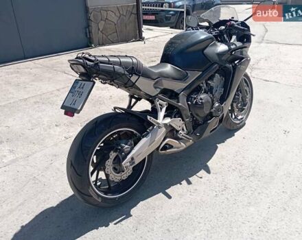 Черный Хонда CBR 650F, объемом двигателя 0.65 л и пробегом 18 тыс. км за 6800 $, фото 3 на Automoto.ua