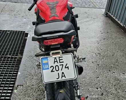 Красный Хонда CBR 650F, объемом двигателя 0.65 л и пробегом 33 тыс. км за 7000 $, фото 4 на Automoto.ua