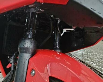 Красный Хонда CBR 650F, объемом двигателя 0.65 л и пробегом 33 тыс. км за 7000 $, фото 10 на Automoto.ua