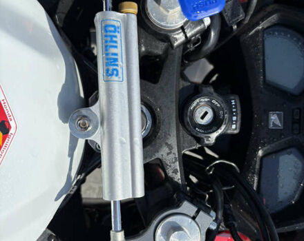 Красный Хонда CBR 650F, объемом двигателя 0.65 л и пробегом 33 тыс. км за 7450 $, фото 8 на Automoto.ua