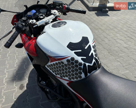 Красный Хонда CBR 650F, объемом двигателя 0.65 л и пробегом 33 тыс. км за 7450 $, фото 10 на Automoto.ua