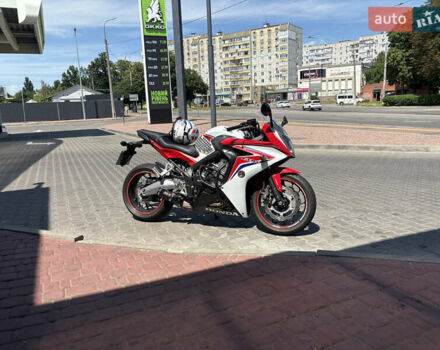 Красный Хонда CBR 650F, объемом двигателя 0.65 л и пробегом 33 тыс. км за 7450 $, фото 25 на Automoto.ua