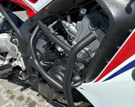 Красный Хонда CBR 650F, объемом двигателя 0.65 л и пробегом 33 тыс. км за 7450 $, фото 6 на Automoto.ua