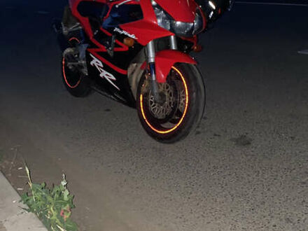 Красный Хонда CBR 954RR, объемом двигателя 95 л и пробегом 83 тыс. км за 5500 $, фото 1 на Automoto.ua
