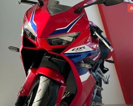 купити нове авто Хонда ЦБР 2025 року від офіційного дилера «Форсаж авто» Хонда фото