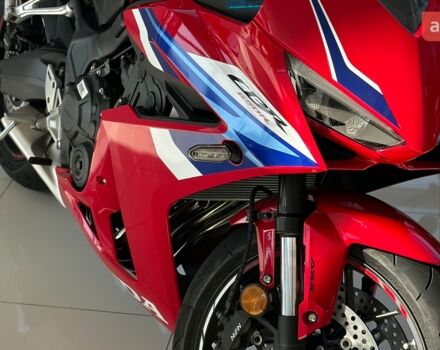 купити нове авто Хонда ЦБР 2025 року від офіційного дилера «Форсаж авто» Хонда фото
