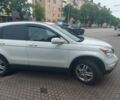 Белый Хонда СРВ, объемом двигателя 2.4 л и пробегом 250 тыс. км за 10450 $, фото 1 на Automoto.ua