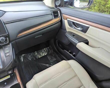 Белый Хонда СРВ, объемом двигателя 2 л и пробегом 25 тыс. км за 10000 $, фото 5 на Automoto.ua