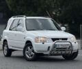 Белый Хонда СРВ, объемом двигателя 2 л и пробегом 380 тыс. км за 4650 $, фото 1 на Automoto.ua