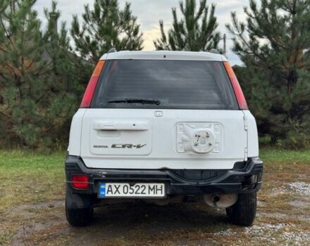 Белый Хонда СРВ, объемом двигателя 2 л и пробегом 200 тыс. км за 2400 $, фото 3 на Automoto.ua