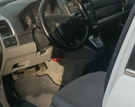 Белый Хонда СРВ, объемом двигателя 2.4 л и пробегом 270 тыс. км за 8800 $, фото 5 на Automoto.ua