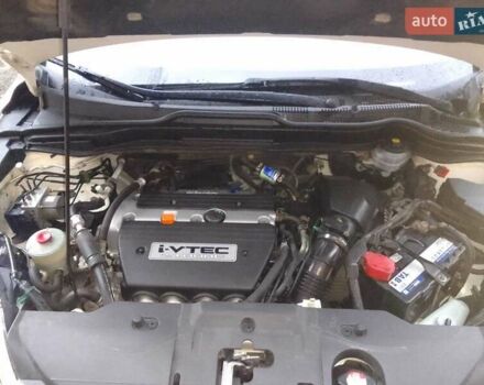 Белый Хонда СРВ, объемом двигателя 2.35 л и пробегом 133 тыс. км за 10200 $, фото 20 на Automoto.ua